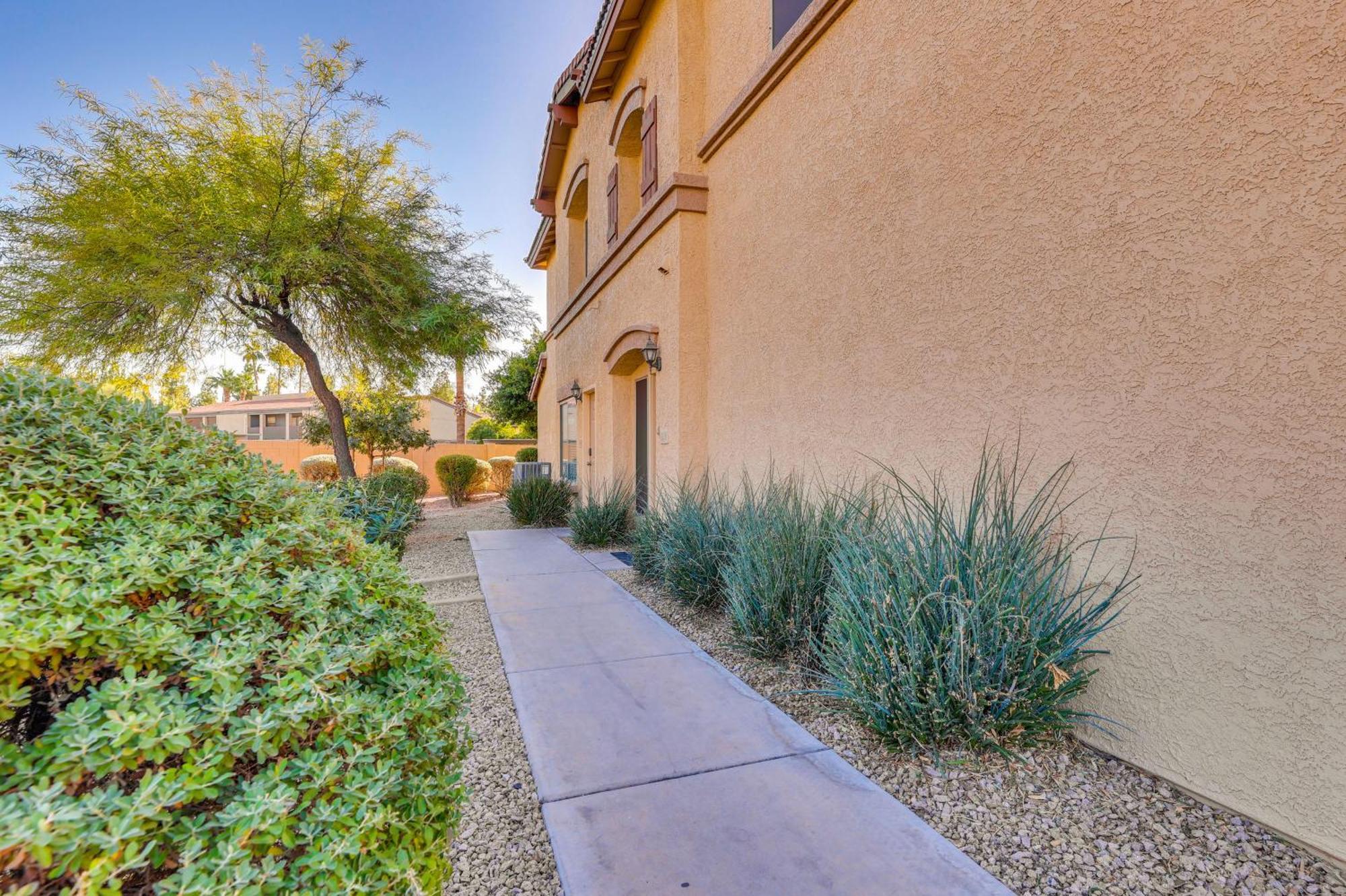 3 Mi To Dtwn Mesa Townhome With Patio Extérieur photo